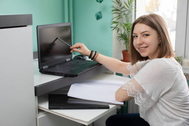 istock While studying, the teenager found ridiculous information in her homework. 1220504327
