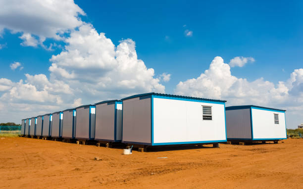 Relocatable mobile portable buildings used as offices on building sites and other amenities Relocatable mobile portable buildings used as prefabricated offices on building sites and other amenities prefabricated building stock pictures, royalty-free photos & images