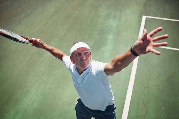 gotowy, ustaw, idź! - tennis serving playing men zdjęcia i obrazy z banku zdjęć