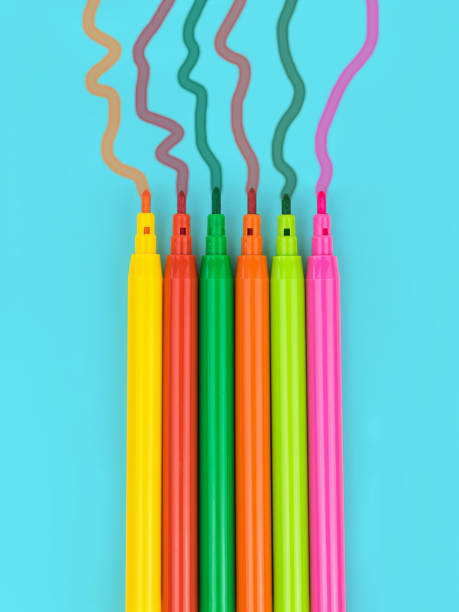 multi-colored markers with flowing colors on a blue background. - 5943 imagens e fotografias de stock