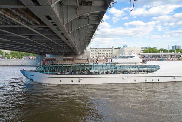 istock The ship sails under the bridge on the Moscow river. 1220716831