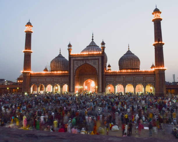 istock Ramzan Jama Masjid Delhi 1220753505