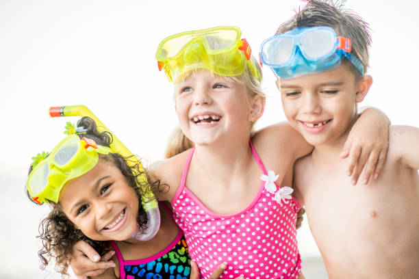 istock Friends at the beach 1220873250