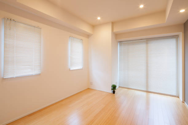 istock Living space with no furniture 1220881601