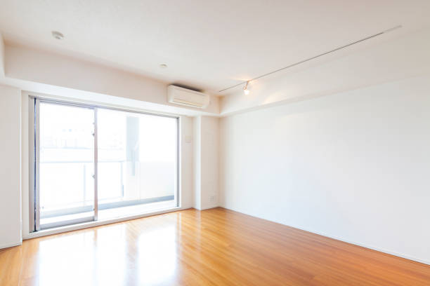 Living space with no furniture