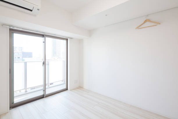 istock Living space with no furniture 1220883152
