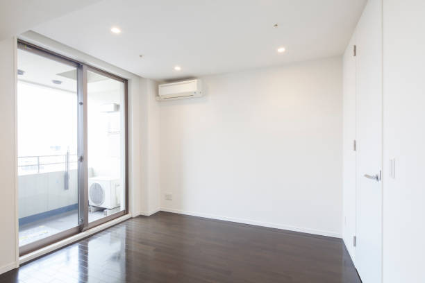 istock Living space with no furniture 1220883165