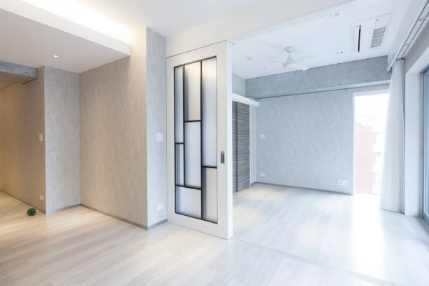 Living space with no furniture