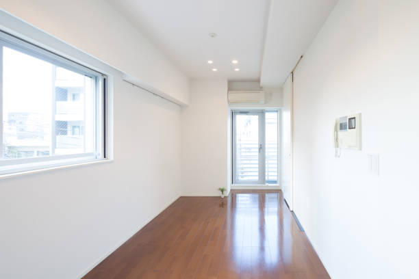 istock Living space with no furniture 1220883362