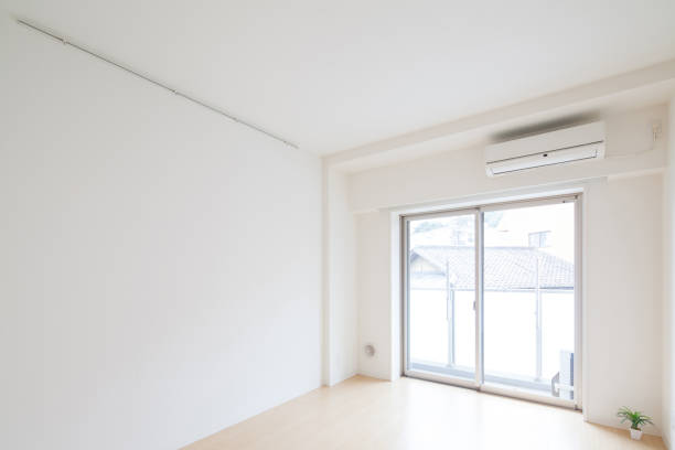 istock Living space with no furniture 1220884782