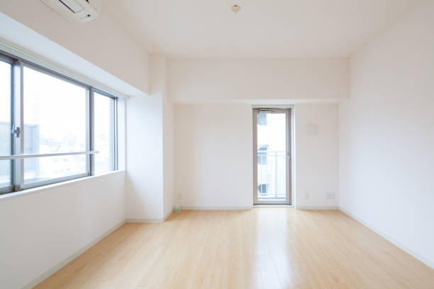 istock Living space with no furniture 1220884795