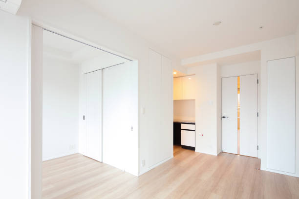 istock Living space with no furniture 1220884896