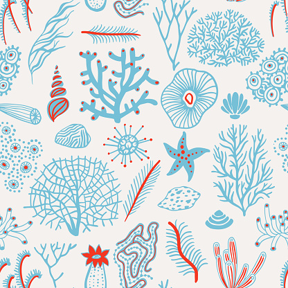 Sea set seamless pattern with seashells, corals, alga and starfishes. Marine background.