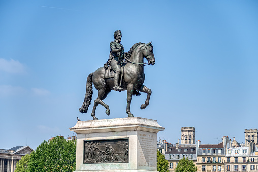 Paris, France: Equestrian statue of Henry IV by Pont Neuf - Paris, France