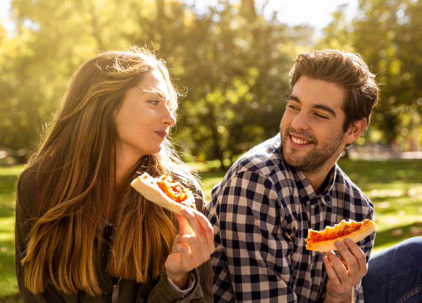 istock Pizza and Friends 1221002165
