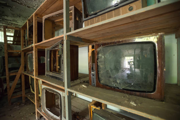 istock Abandoned store with TV in Chernobyl 1221038920
