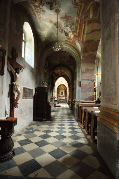 abadia cisterciana na polônia - 15831 - fotografias e filmes do acervo