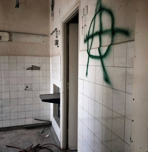 istock an old dirty room in a hospital 1221048810