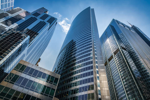 istock Chicago Modern Urban Skyscraper Cityscape 1221058443