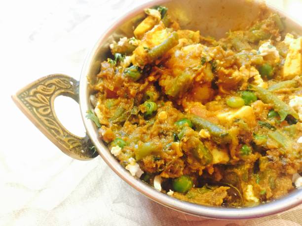 istock Fresh vegetable Curry in traditional plate, Indian food 1221092677