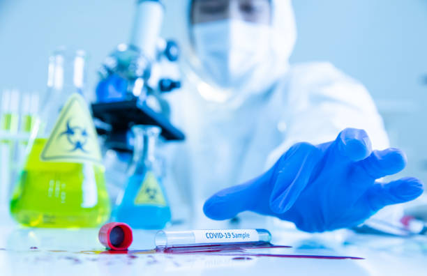 istock Scientist break the blood tube broken. 1221096374