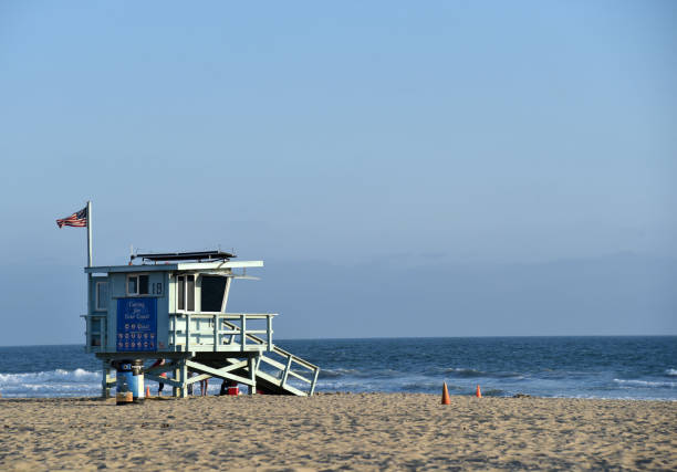 istock A lifeguard hut on the beach in California 1221116558