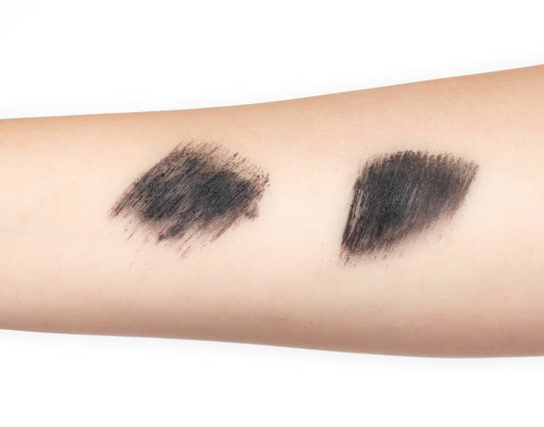 istock Test the texture of mascara on the hand. 1221151556