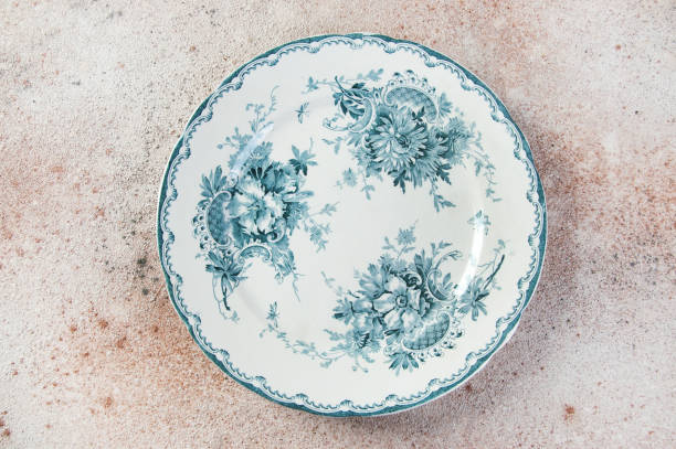 istock Antique porcelain dish on concrete 1221247149