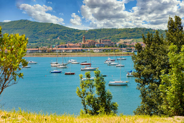 view of the bay of Hendaye, Pyrenees a view of the bay of Hendaye, Pyrenees bayonne stock pictures, royalty-free photos & images