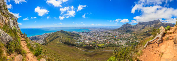 istock Cape Town and Table Mountain from above from Lions Head 1221354340