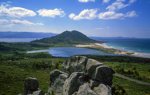 Virgin beach environment. In the shape of a cove, with a white sand base and protected. Regular bus line with a stop in Palmeira.