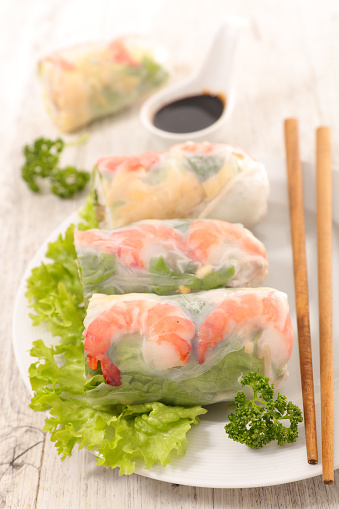 fresh spring roll and soy sauce