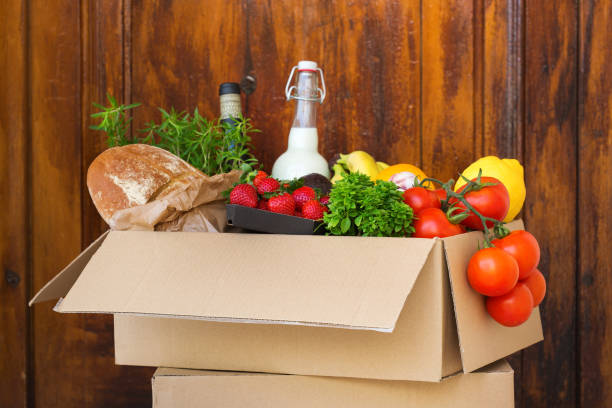 istock Zero waste no plastic safe home delivery food service 1221368069