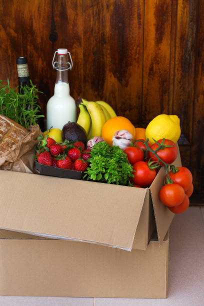 istock Zero waste no plastic safe home delivery food service 1221368332