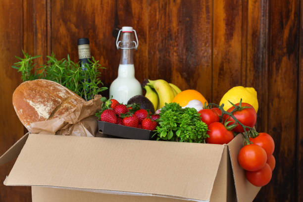 istock Zero waste no plastic safe home delivery food service 1221368333