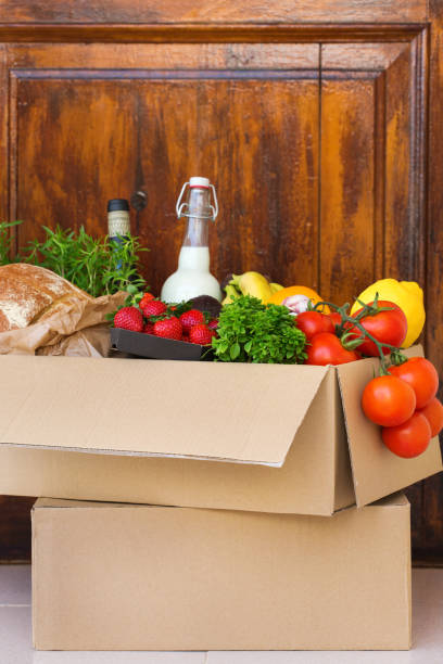 istock Zero waste no plastic safe home delivery food service 1221368674