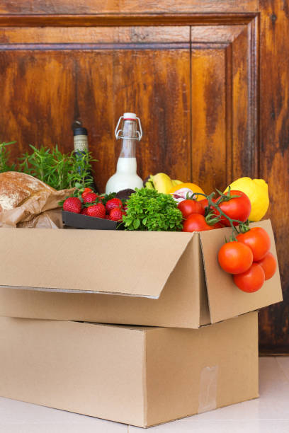 istock Zero waste no plastic safe home delivery food service 1221369002