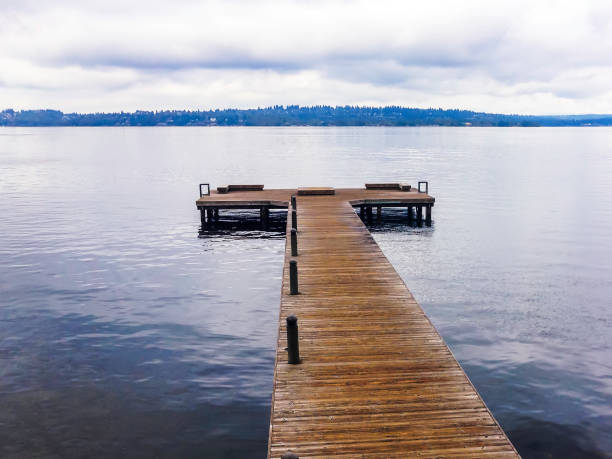 Receding wooden dock