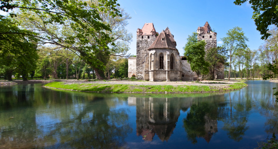 The castle was built in 1130 and has romanesque, gothic and baroque architectural elements.