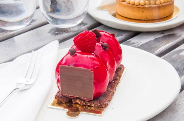 Bavarian cream with strawberry glaze and bitter chocolate