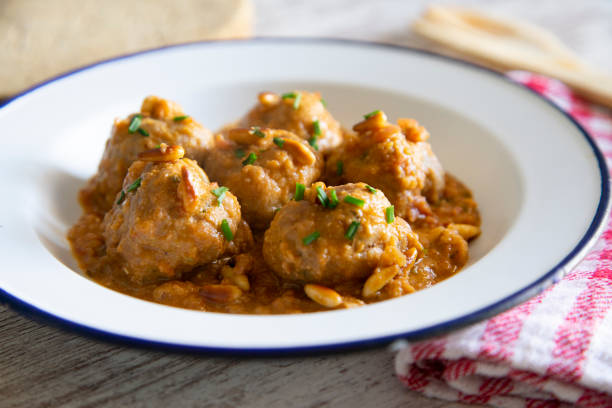 istock Spanish tapas meatballs original recipe 1221615598