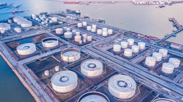 istock Oil and gas refinery industry zone 1221627466