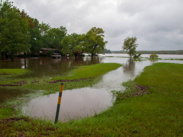 istock Flooded home near lake 1221682719