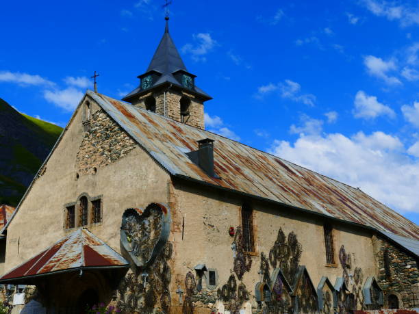 istock Saint Sorlin d'Arves, Saint Saturnin church, Savoy 1221761125