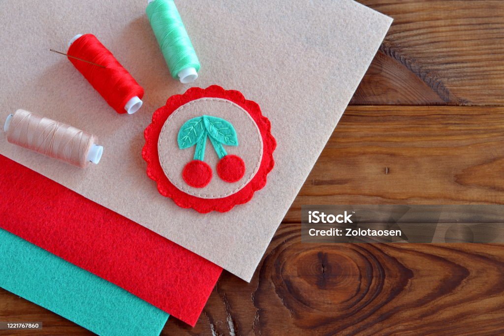 Beautiful Felt Applique Brooch Beige Red And Green Felt Sheets Thread  Needle Hand Stitched Brooch With Berries And Leaves Summer Art Sewing Stock  Photo - Download Image Now - iStock
