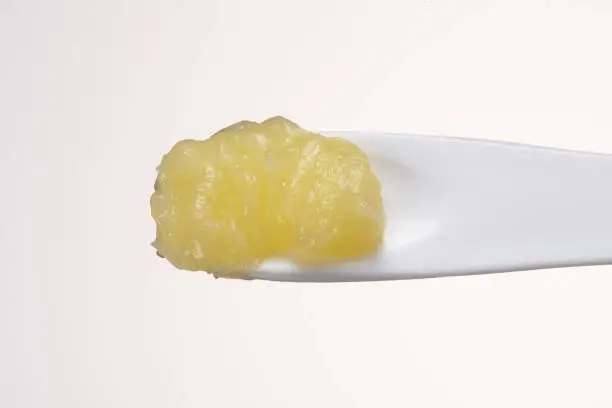 Photo of wax-type texture in Plastic mini spoons.