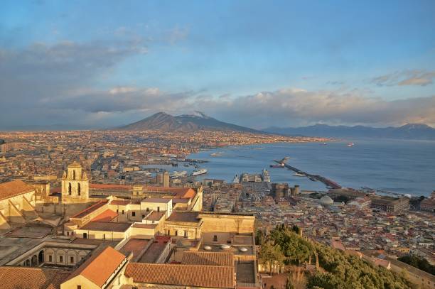 istock Tourism in Italian cities 1221811060