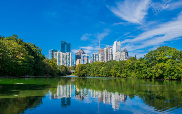 istock Atlanta Skyline from Piedmont Park 1221898806