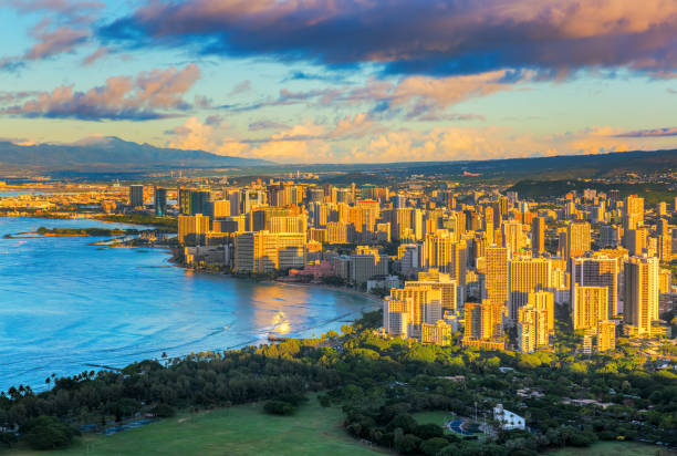 istock view on Honolulu, Oahu, Hawaii, at sunrise 1221906238