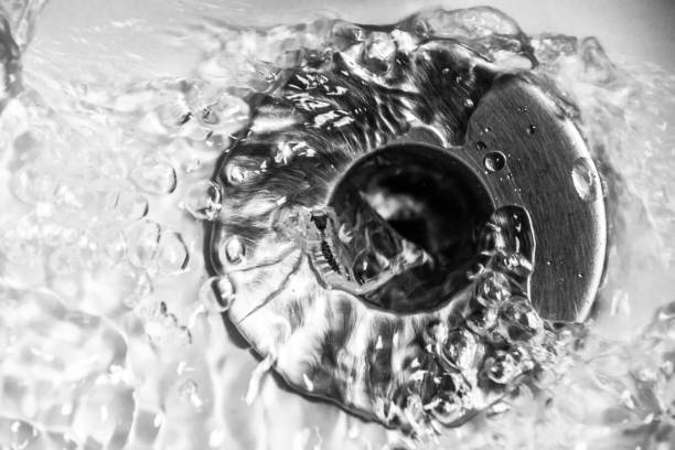 Water flow in the kitchen sink